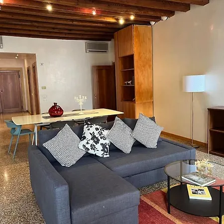 Il Duomo,150 Meters. Charm In Downtown Apartment *
