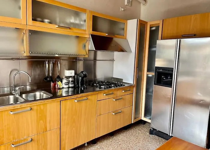 Il Duomo,150 Meters. Charm In Downtown Apartment