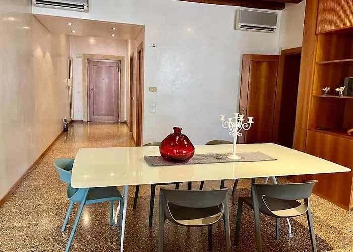 Il Duomo,150 Meters. Charm In Downtown Vicenza